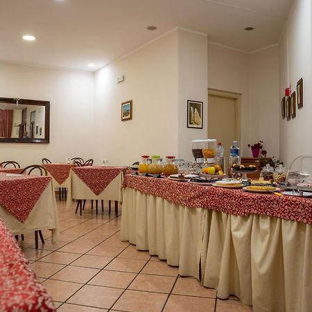 Hotel Mediterraneo Cefalu Bagian luar foto