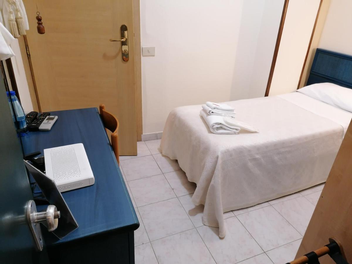Hotel Mediterraneo Cefalu Bagian luar foto