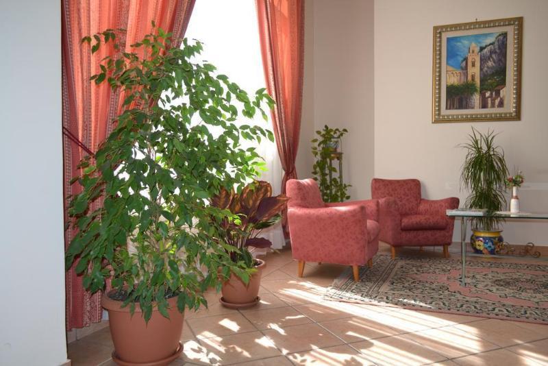 Hotel Mediterraneo Cefalu Bagian luar foto