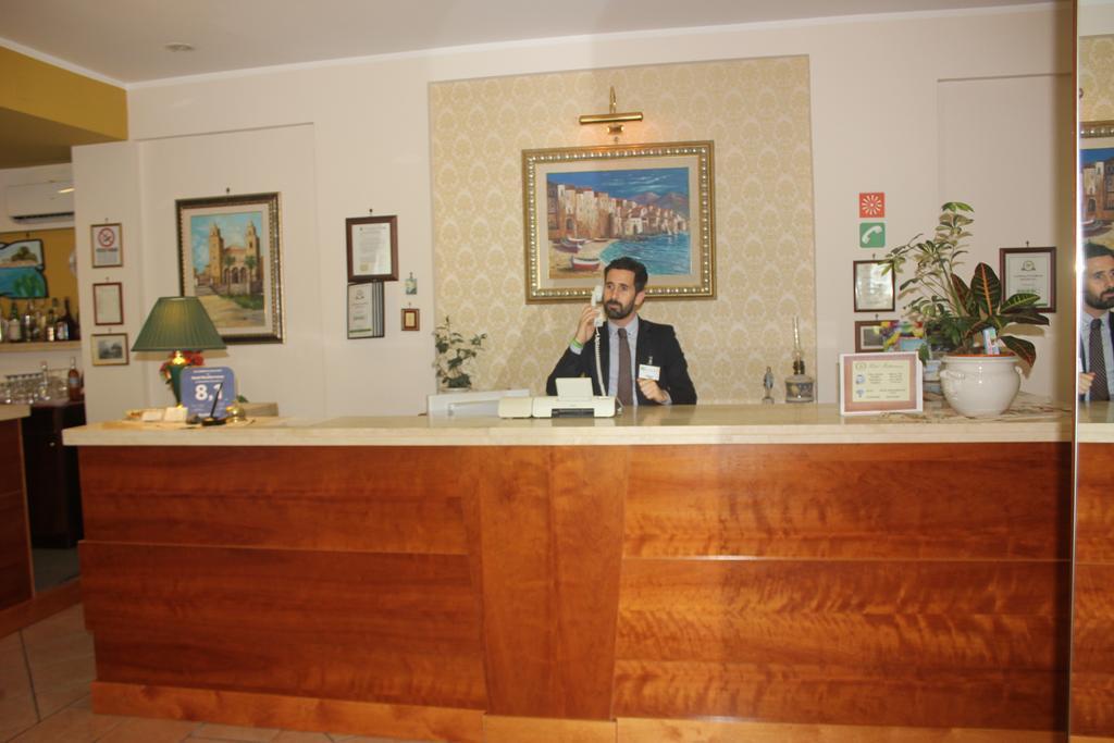 Hotel Mediterraneo Cefalu Bagian luar foto