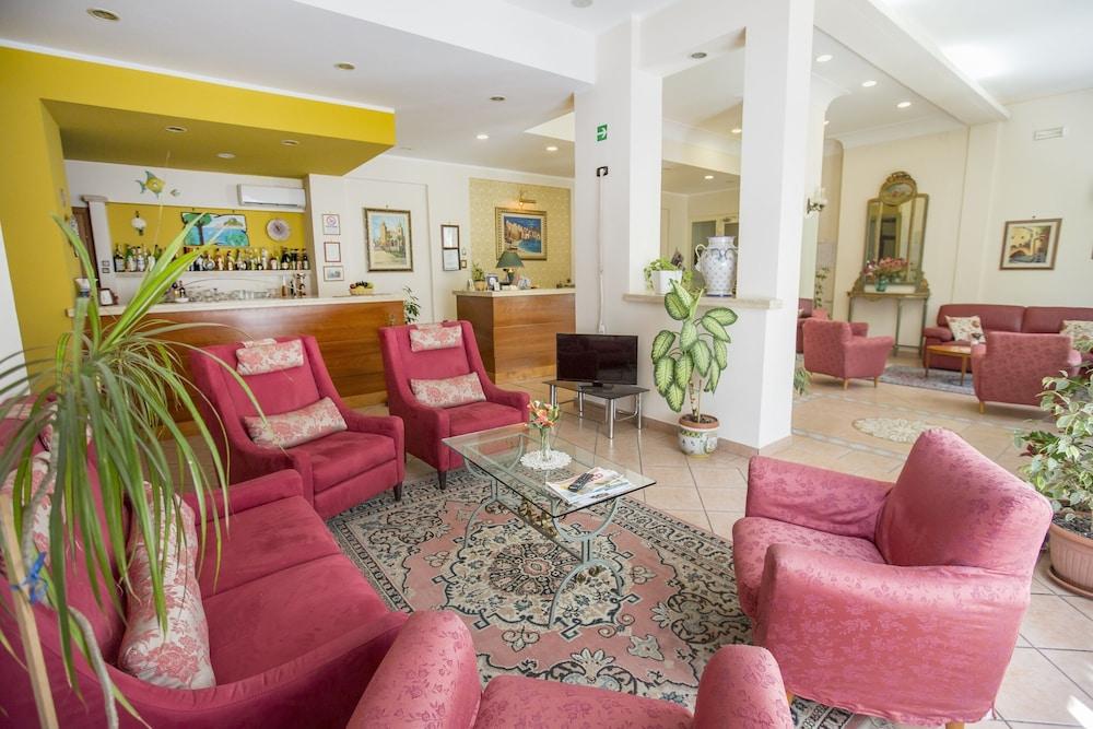 Hotel Mediterraneo Cefalu Bagian luar foto