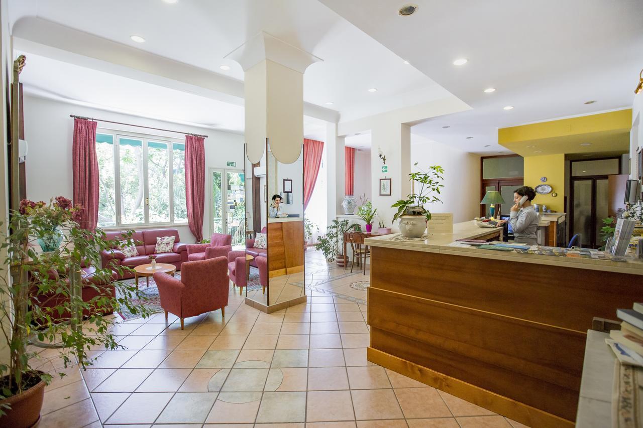 Hotel Mediterraneo Cefalu Bagian luar foto